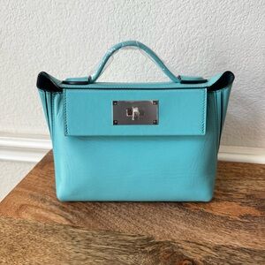 *READ LEATHER INSIDE & OUT Bright Aqua Blue Mini 2424 Convertible Backpack Bag